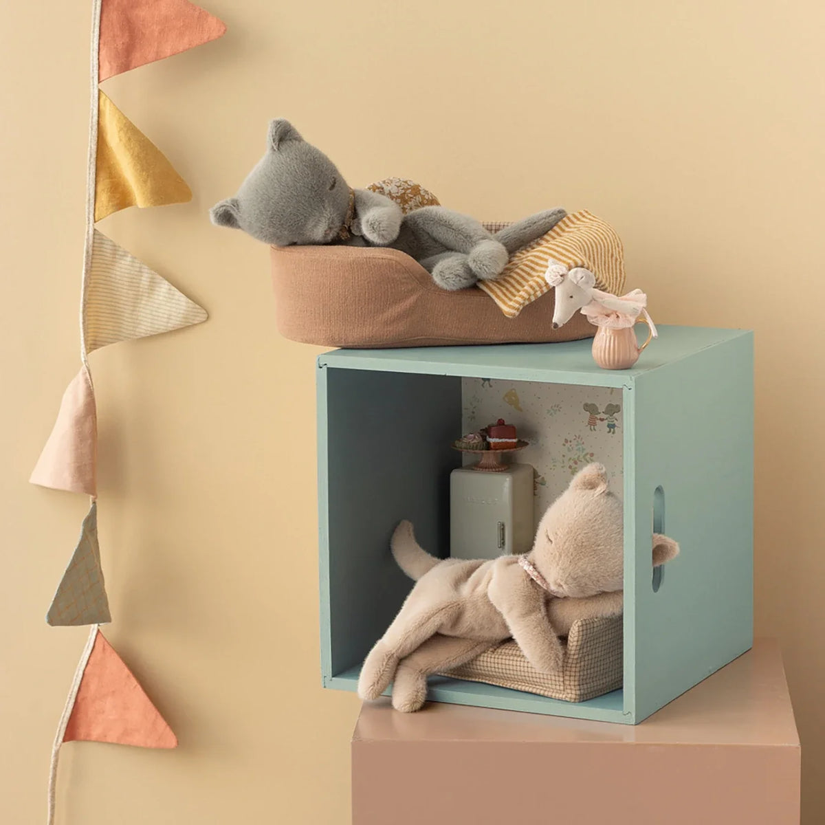 Sovende killing, small Knuffel