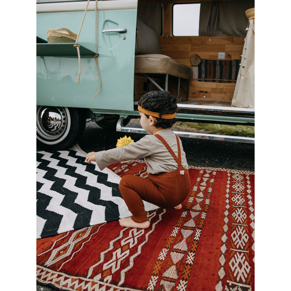 Hippy Footless spelen