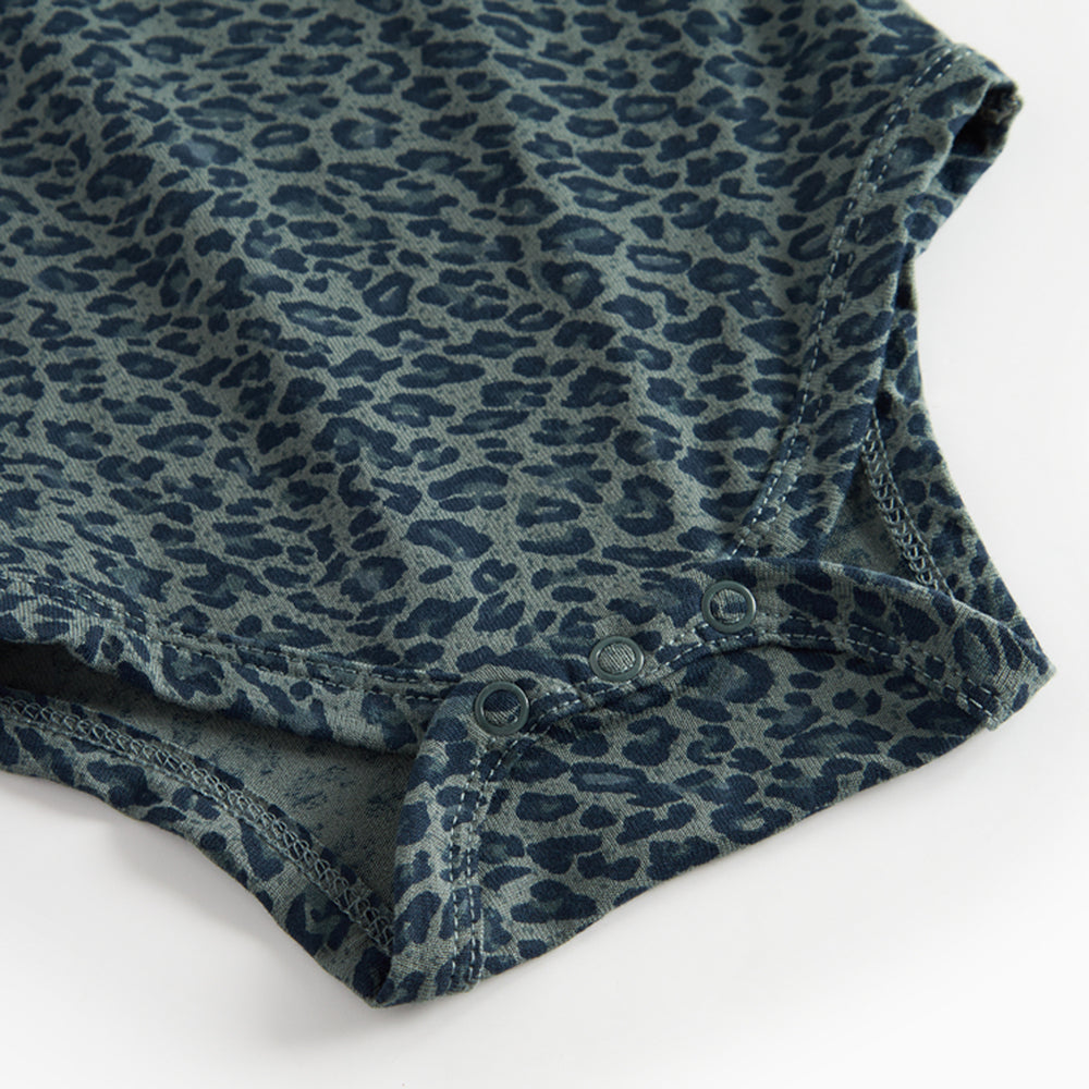 Leo Romper