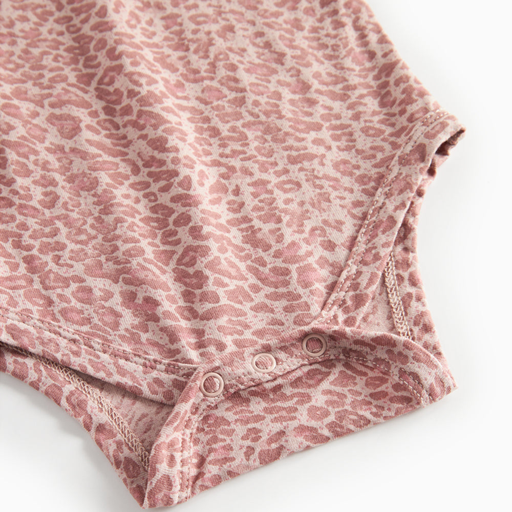 Leo Romper