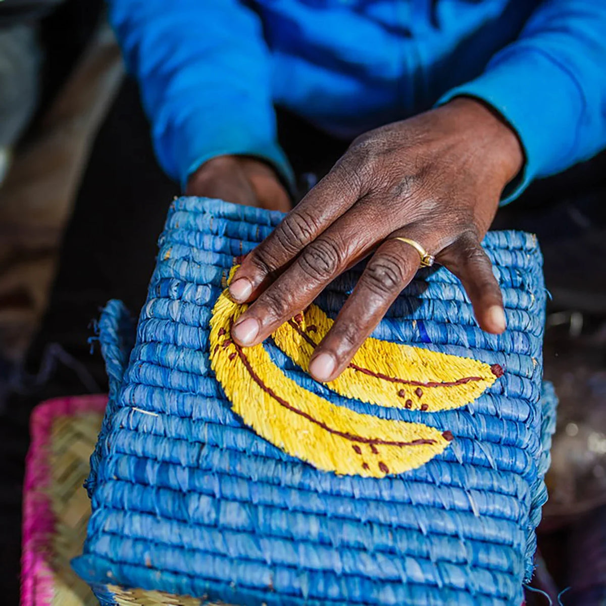Raffia square Mand