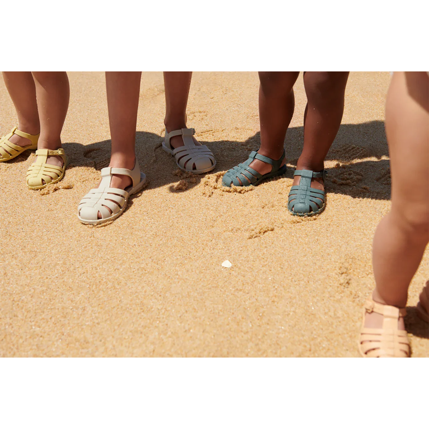 Bre gesloten sandalen