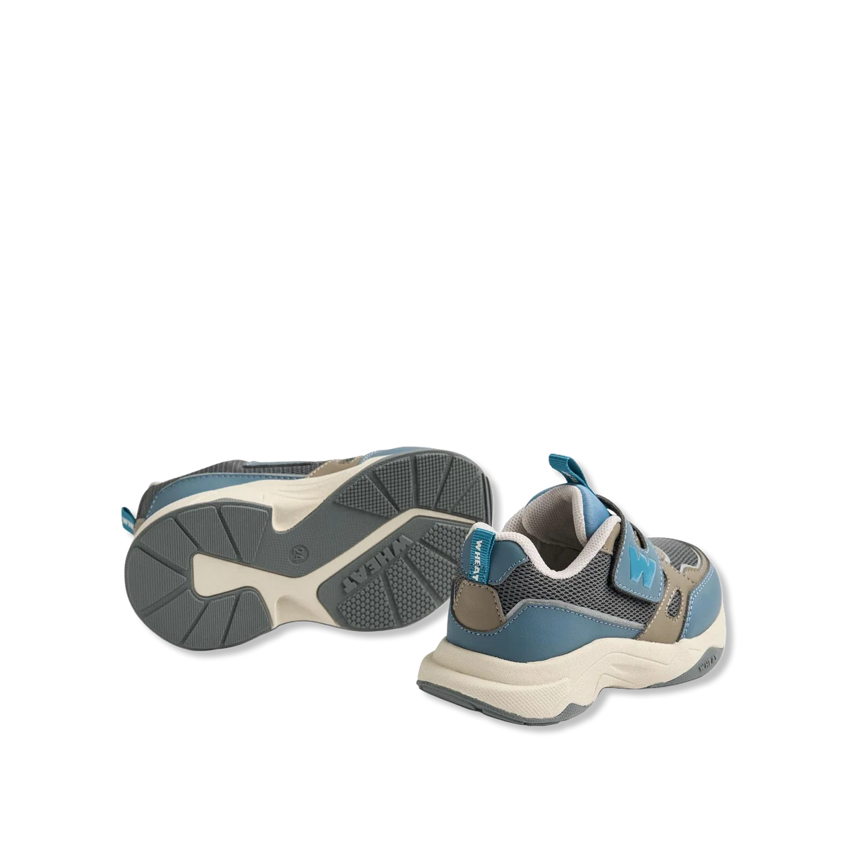Cove Sneaker