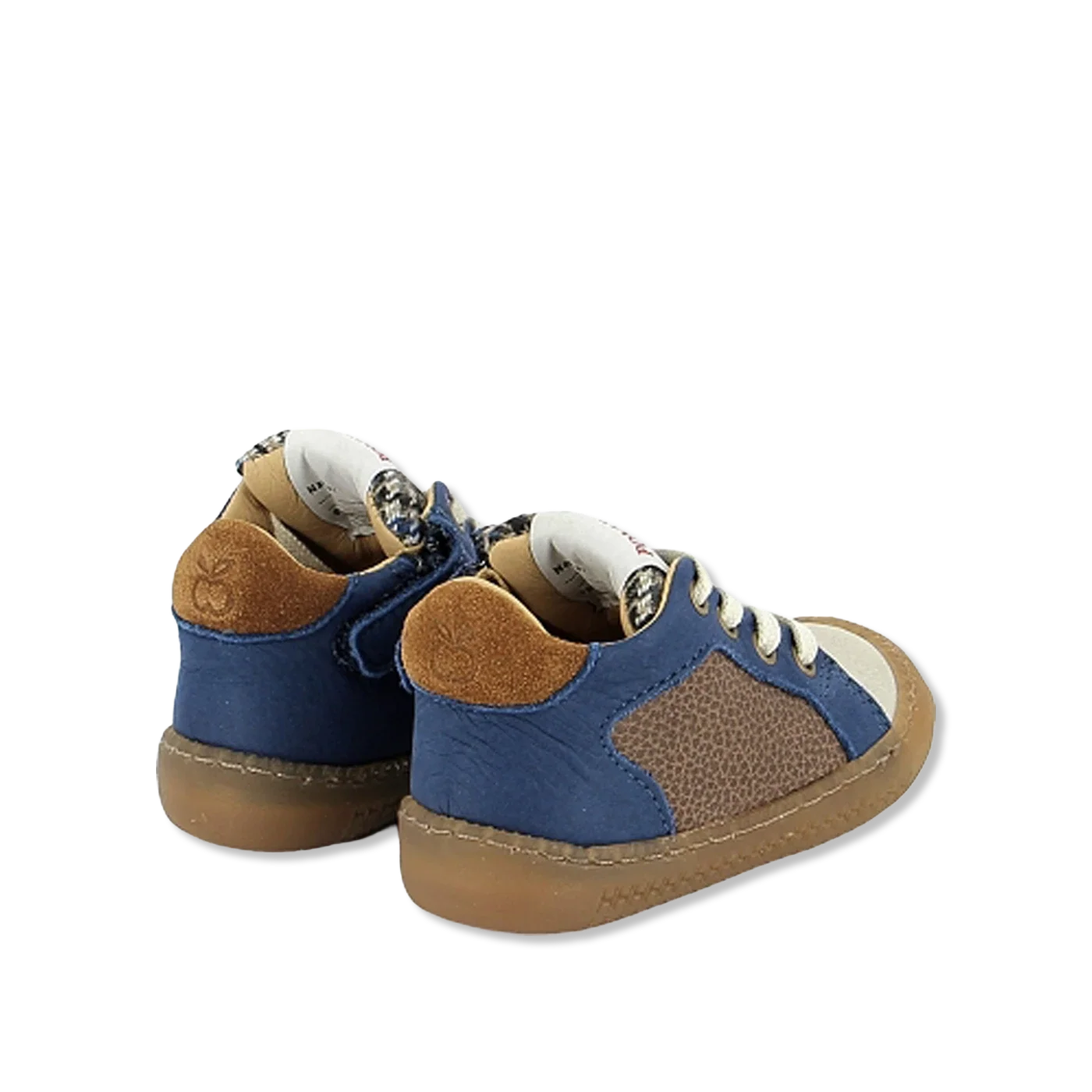 Yaka Schoenen
