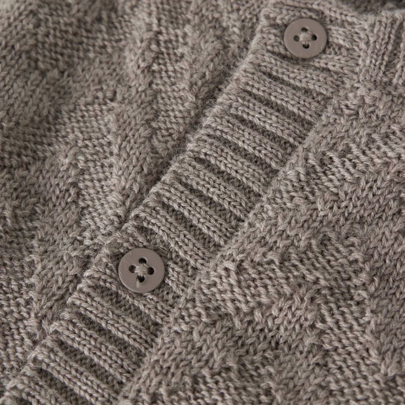 Nmnwruni Vest