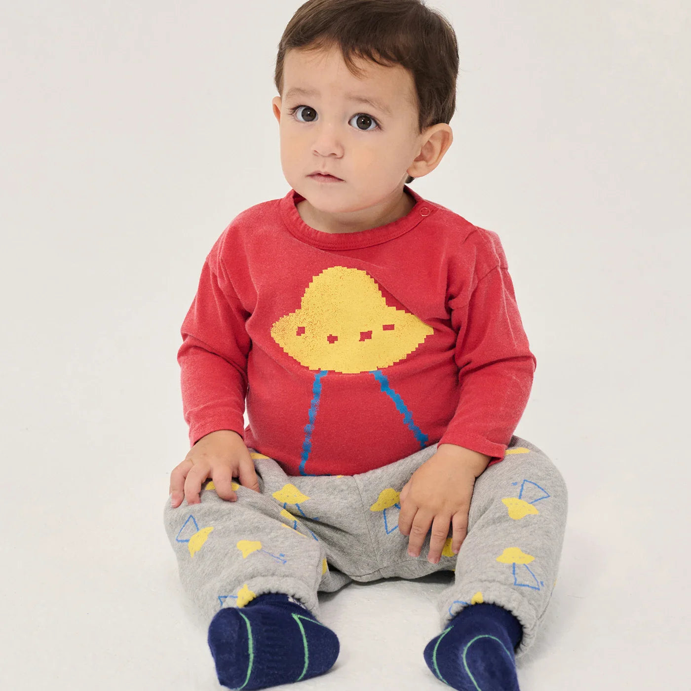 Pixel abduction T-shirt